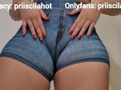 Big ass wife showing swollen pussy