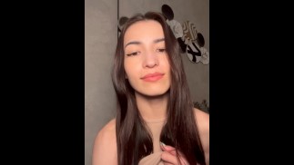 Сможешь ли ты справиться с видом, когда я подниму его только для тебя? 😈