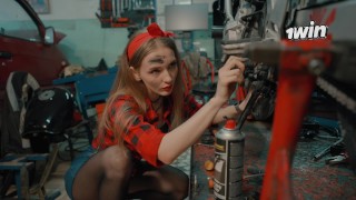 I fixed your motorcycle, now you can fuck me on it / Dolly Rud