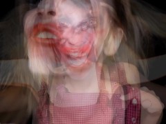 Two Faces - Good Girl gone bad - Screenshot 7 of 16 - Halloween