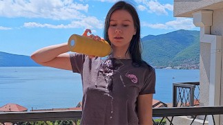 Sec vs Humide : Soaking My Tits for Science (and Summer Swims)