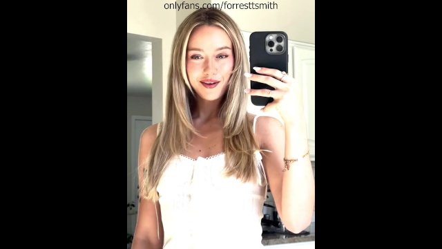 Petite Babe’s College Dare Sparks Insta Frenzy