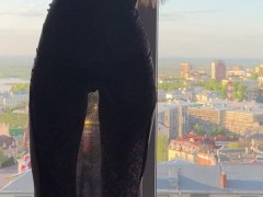 cleaning sexy goddess - Screenshot 16 of 16 - Skinny