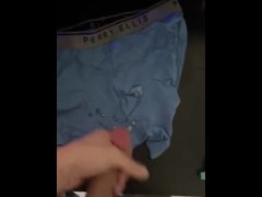 Jerking off and cumming back to back