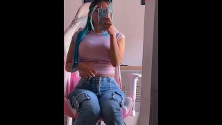 chica sexy juguetona