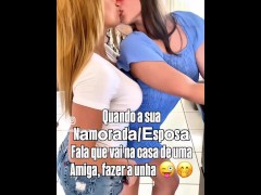 AMIGAS SE BEIJANDO
