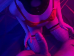 В комнате с неоновым светом приятнее трахаться  Порно, домашнее - Screenshot 3 of 16 - секс в неоне