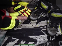 Friends MX jersey and his smelly osiris shoes