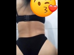 💦 Me puse mi lencería favorita... ¿quieres verla más de cerca?
