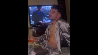 Любопытный?