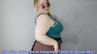 BBW Cosplay Try On