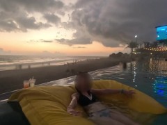 【主観映像】バリ島🏝️可愛いワンピースを着た彼女が鬼頭をべろぺろ舐めたり、喉奥まで咥え込んで濃厚なフェラチオをする彼氏目線の動画❤︎ - Screenshot 16 of 16 - Japanese Amateur