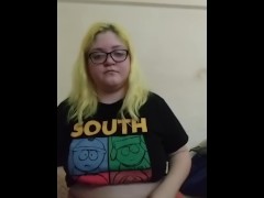 Amputee eats burger - Screenshot 1 of 16 - Amputee