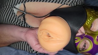 Жена трахается в лицо с другом и глотает все до капли